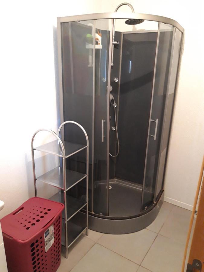 appartement f1 meublé 3 personnes Aubenas Esterno foto